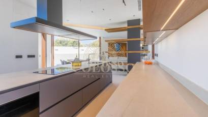 New Build - Villa de Lujo -
Benidorm - Urbanizaciones