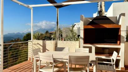Resale - Chalet -
Altea - Altea la nova
