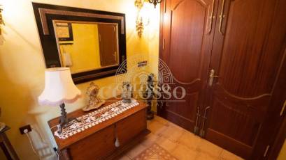 Resale - Inmueble singular -
San Miguel de Salinas - CENTRO