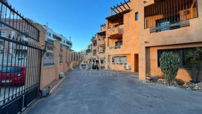 Resale - Casa Tipo Dúplex -
Orihuela Costa - Villamartín