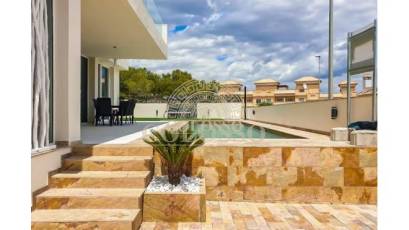 Nouvelle construction - detached -
Orihuela Costa