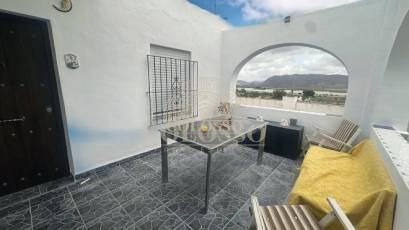 Resale - Villa -
Agost