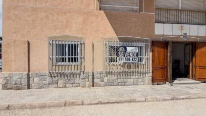 Reventa - Planta baja -
Torrevieja - El Acequión - Los Náufragos