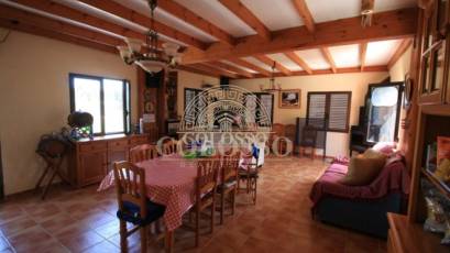 Resale - Chalet -
Orihuela Costa - Campoamor
