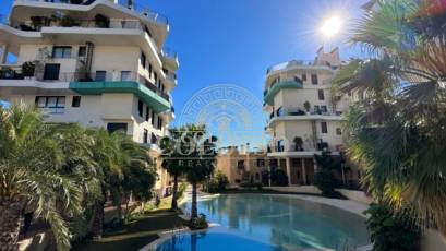 Resale - Penthouse -
Villajoyosa - 1a linea