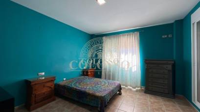 Resale - Chalet -
Godelleta - El bosque
