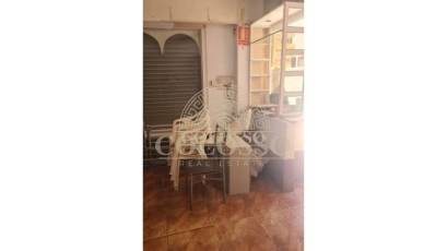 Resale - Commercial Premises -
Torrevieja - Centro