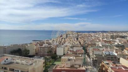 Resale - Ático Dúplex -
Torrevieja - Aldea del mar