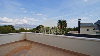 Resale - Villa de Lujo -
Polop - Urbanizaciones