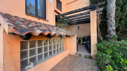 Resale - Casa Tipo Dúplex -
Orihuela Costa - Villamartín