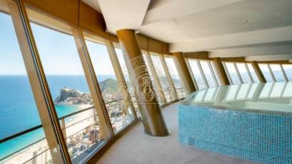 Reventa - Apartamento -
Benidorm - Poniente