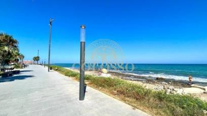 Reventa - Apartamento -
Torrevieja - Playa del Cura