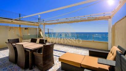 Resale - Penthouse -
Torrevieja - Playa del Cura