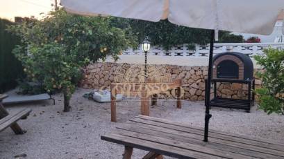 Resale - Villa -
Alfaz del Pi - Albir