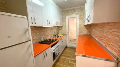 Alquiler - Apartamento / piso -
Torrevieja - Playa de los Locos