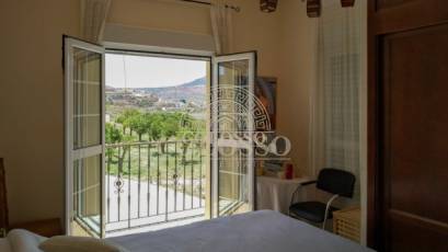 Revente - Casa con terreno -
Alsodux - ALMERIA