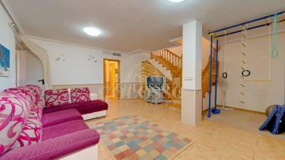Resale - Bungalow -
Torrevieja - Los altos