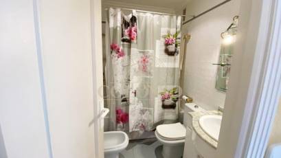 Resale - Apartamento -
Torrevieja - Paseo maritimo