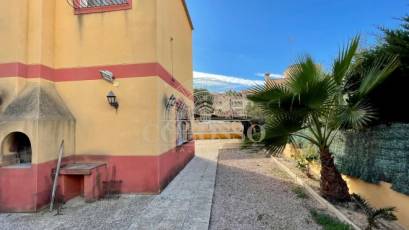 Reventa - Chalet -
Torrevieja - Los Frutales