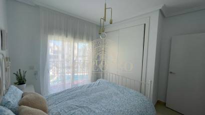Alquiler - Chalet Pareado -
Orihuela Costa
