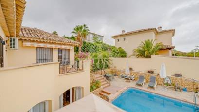 Resale - Chalet -
Finestrat - Camporrosso village