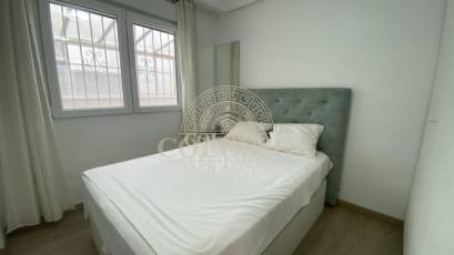 Resale - Piso -
Torrevieja - Paseo maritimo