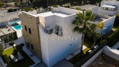 Obra nueva - Villa -
Orihuela Costa