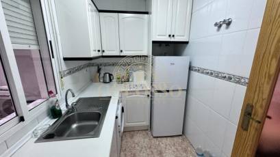 Resale - Apartamento -
Torrevieja - Acequion