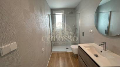 Resale - Piso -
Benidorm - Levante