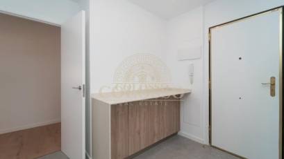 Reventa - Piso -
Madrid - Fuentelarreina