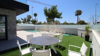 New Build - detached -
Pilar de la Horadada