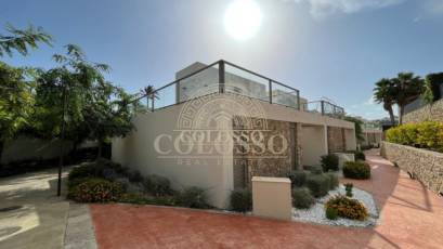 Resale - Chalet -
Villajoyosa - 1a linea