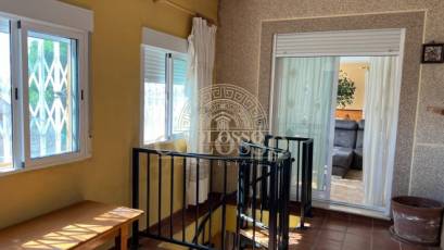 Resale - Chalet -
Godelleta - El bosque