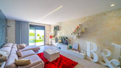 Resale - Villa -
Finestrat - Balcón de finestrat