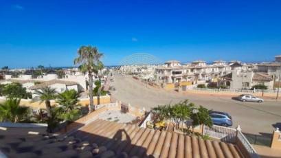 Alquiler - Adosado -
Cabo Roig